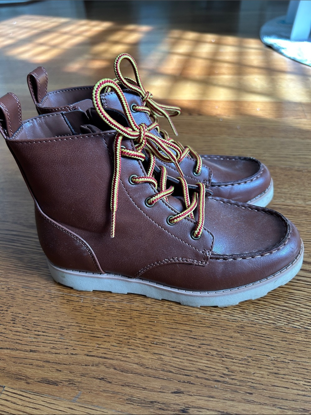 Cat & Jack boots